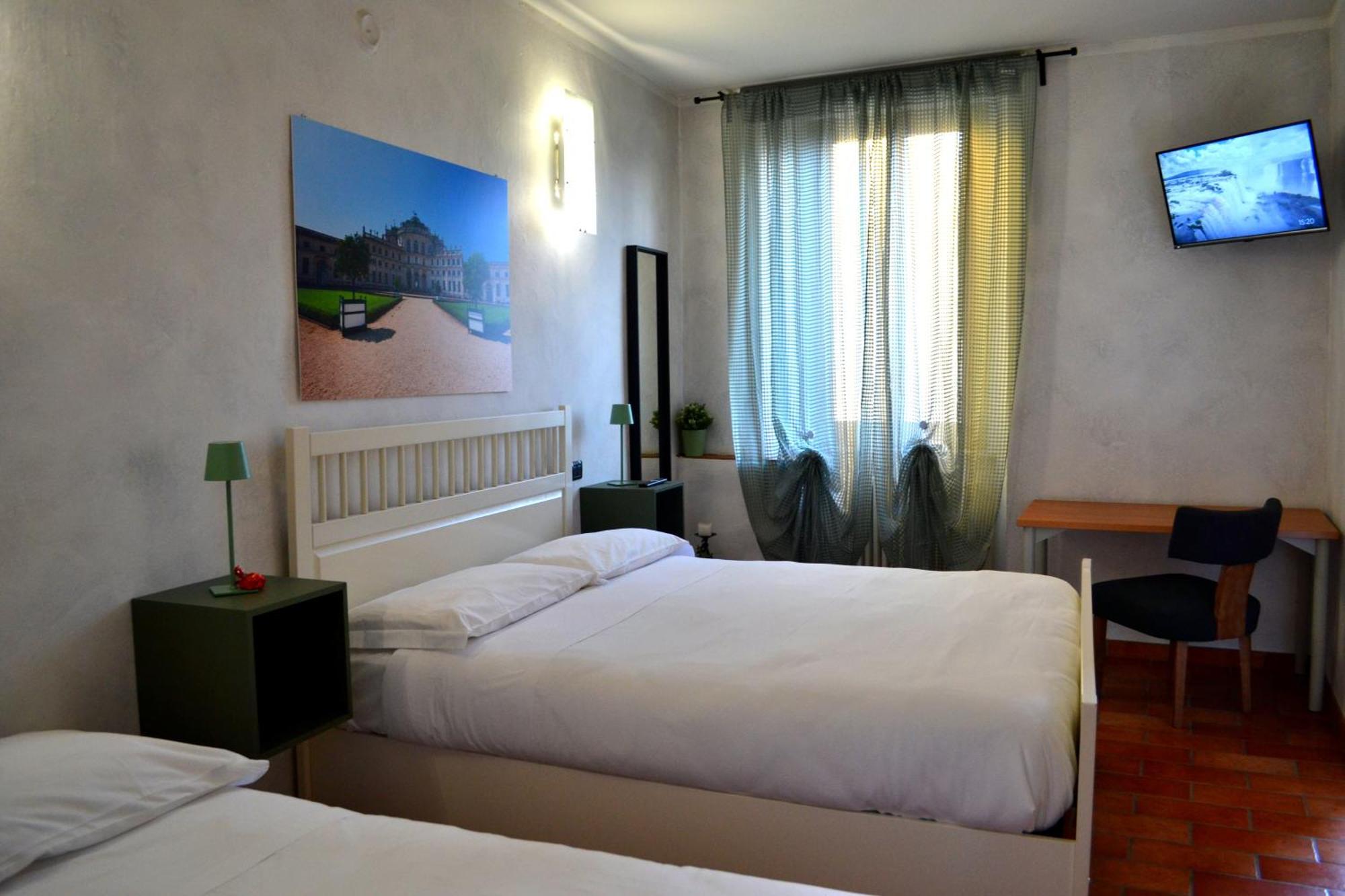 Domus Hotel Caselle Torinese Eksteriør billede