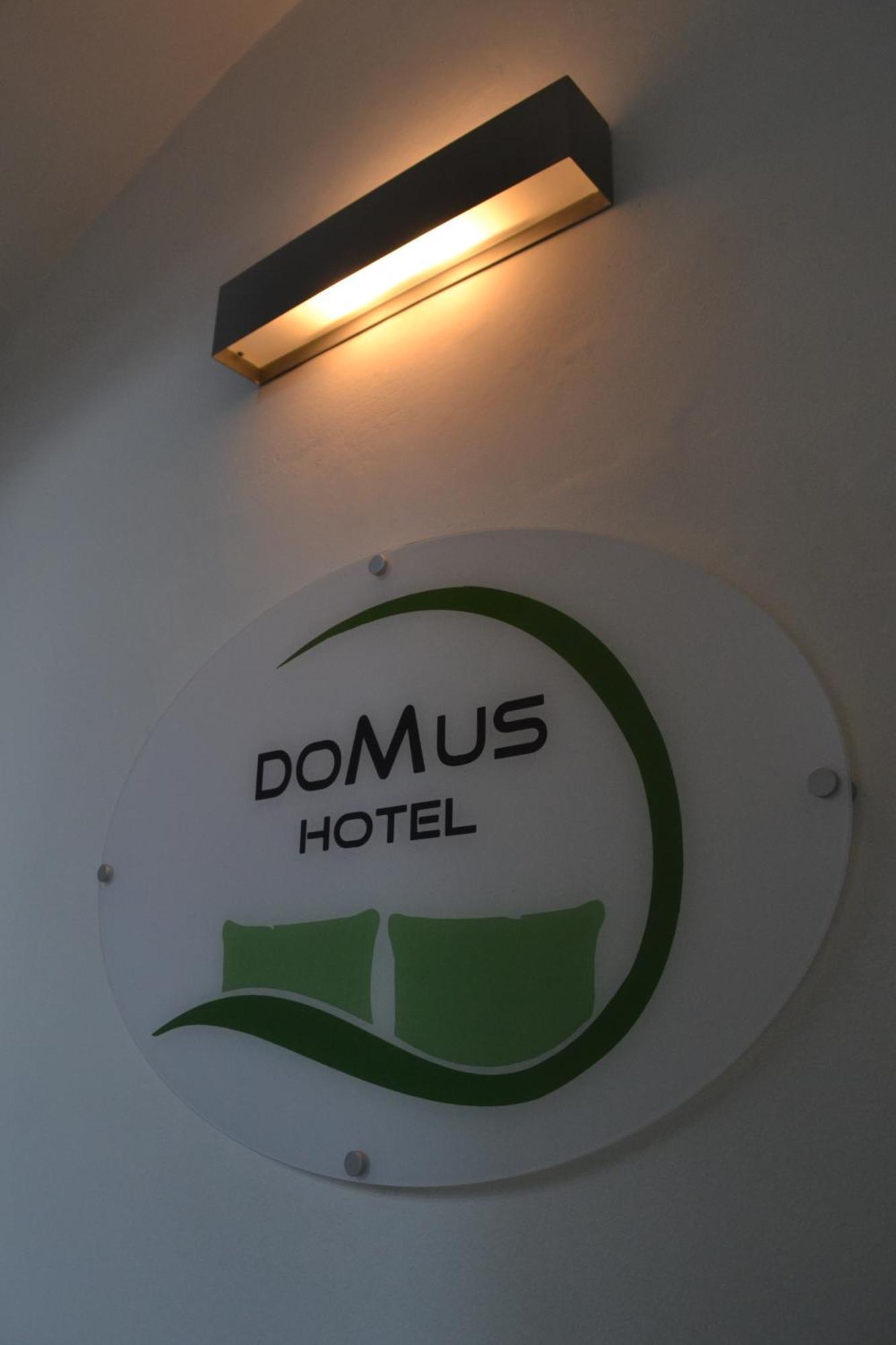 Domus Hotel Caselle Torinese Eksteriør billede