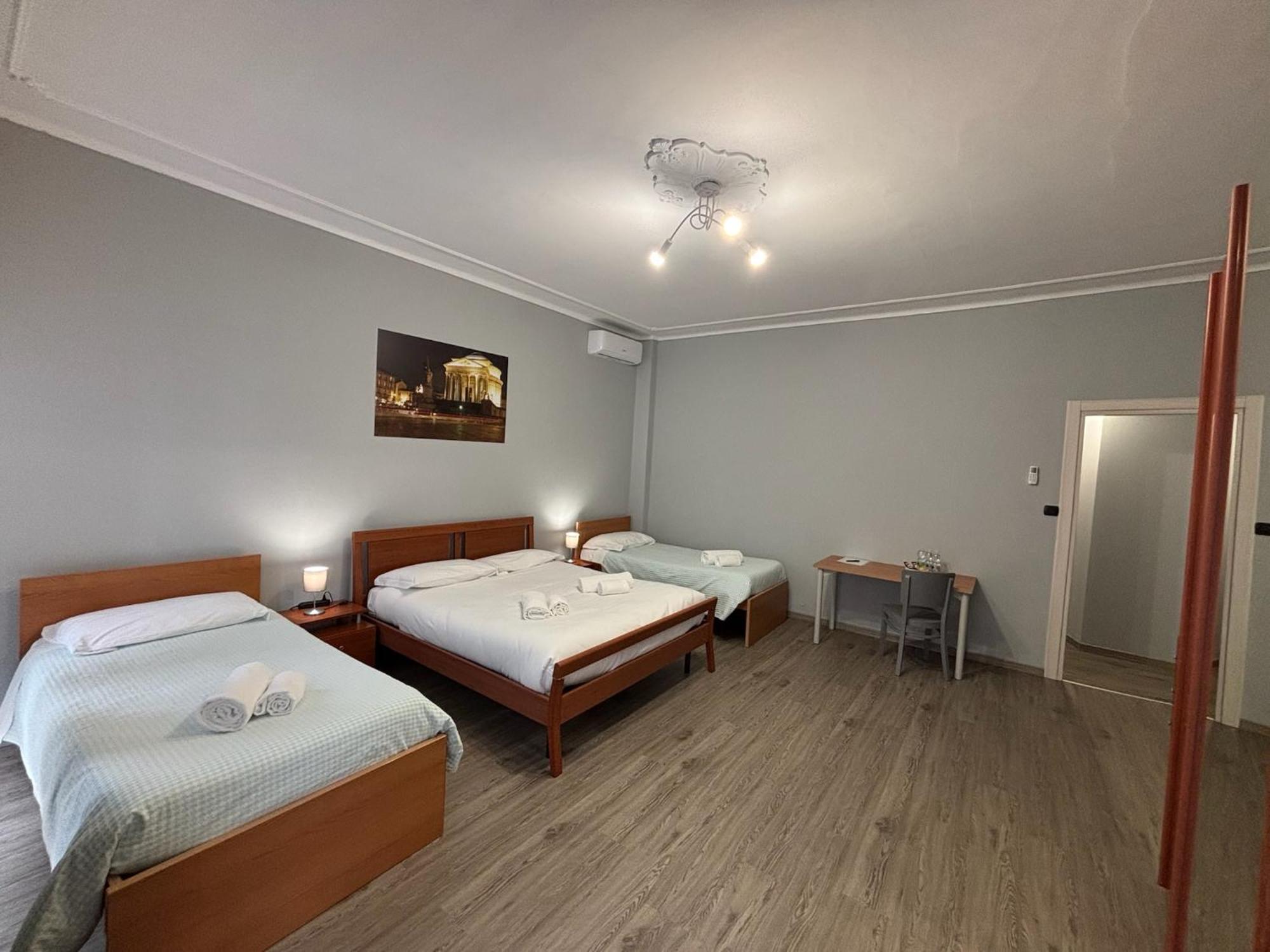 Domus Hotel Caselle Torinese Eksteriør billede