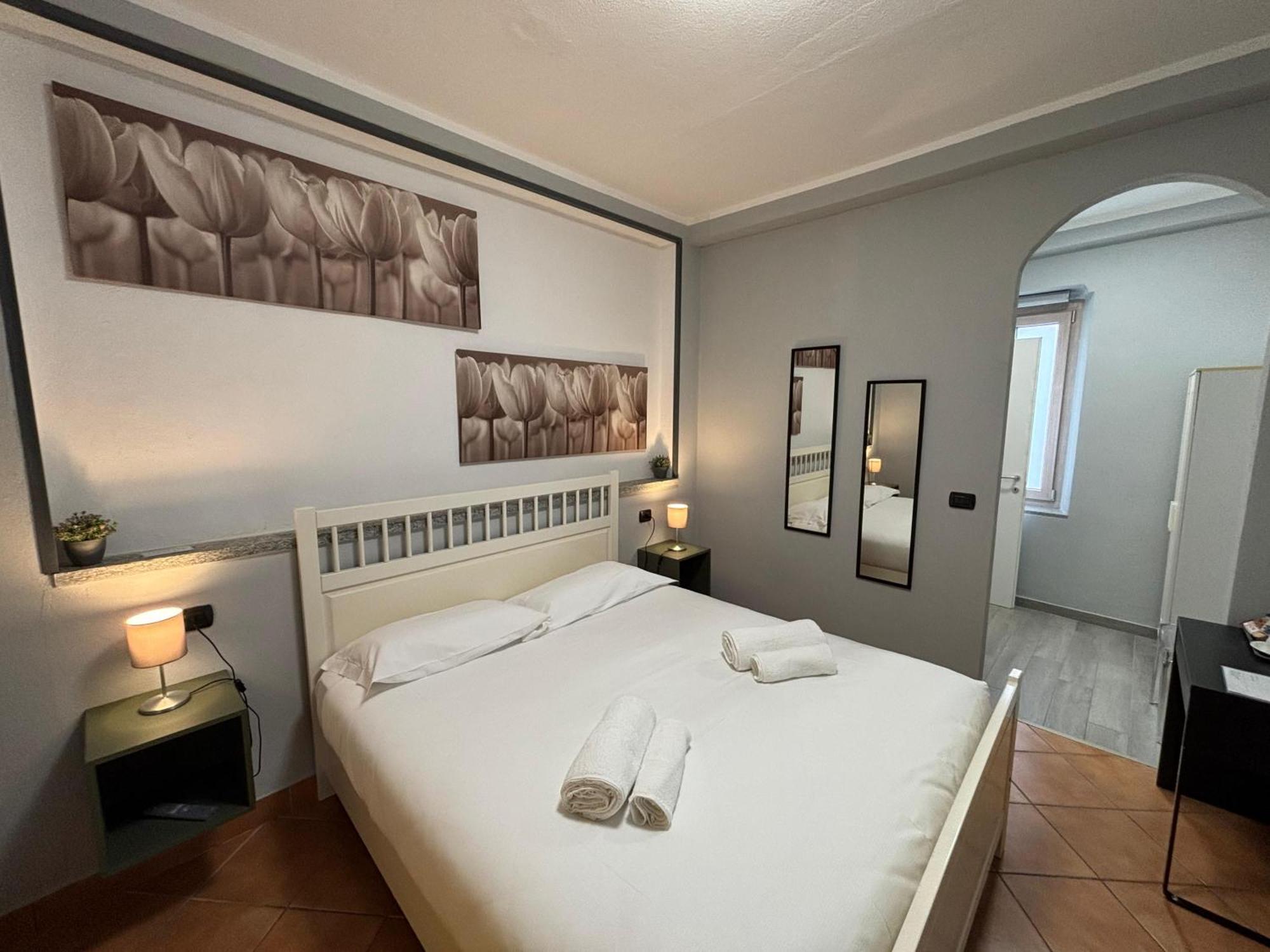 Domus Hotel Caselle Torinese Eksteriør billede